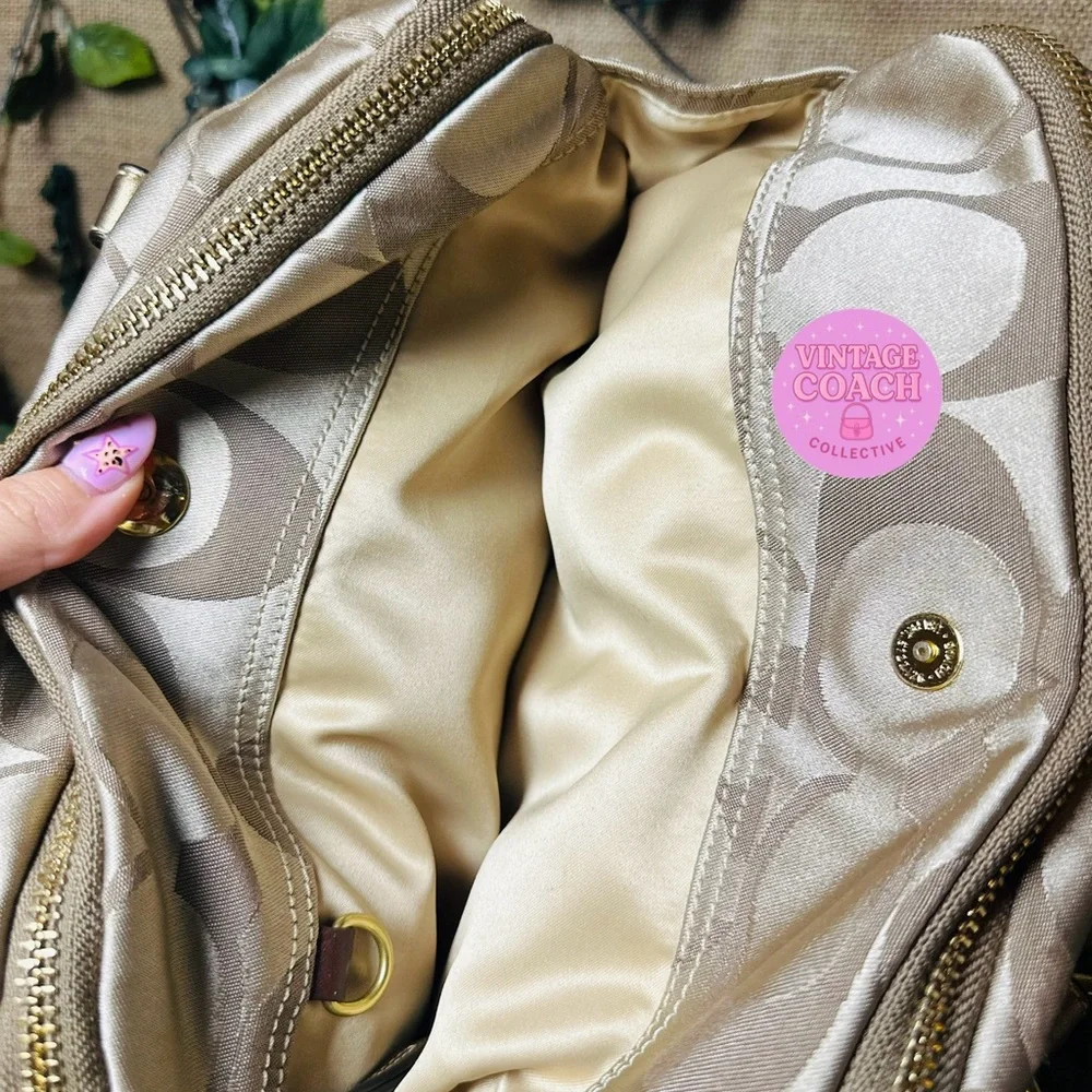 Sold - Picture 6 of 9